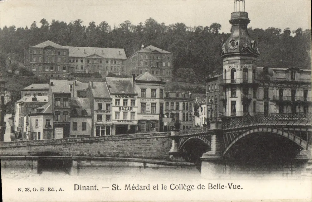 Dinant — St. Médard und das Collège de Belle-Vue — G.H. Ed. A. N.28 - Vorderseite