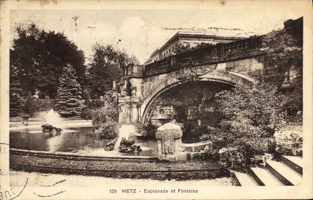 METZ - Esplanada i Fontanna — 159 — Wydawnictwo Ch. Fischer - Awers