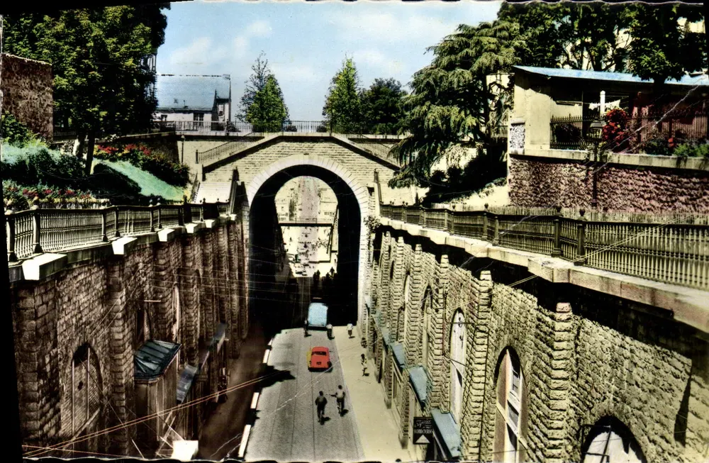 Le Mans (Sarthe) — O Tunel — Edições do Globo - Frente
