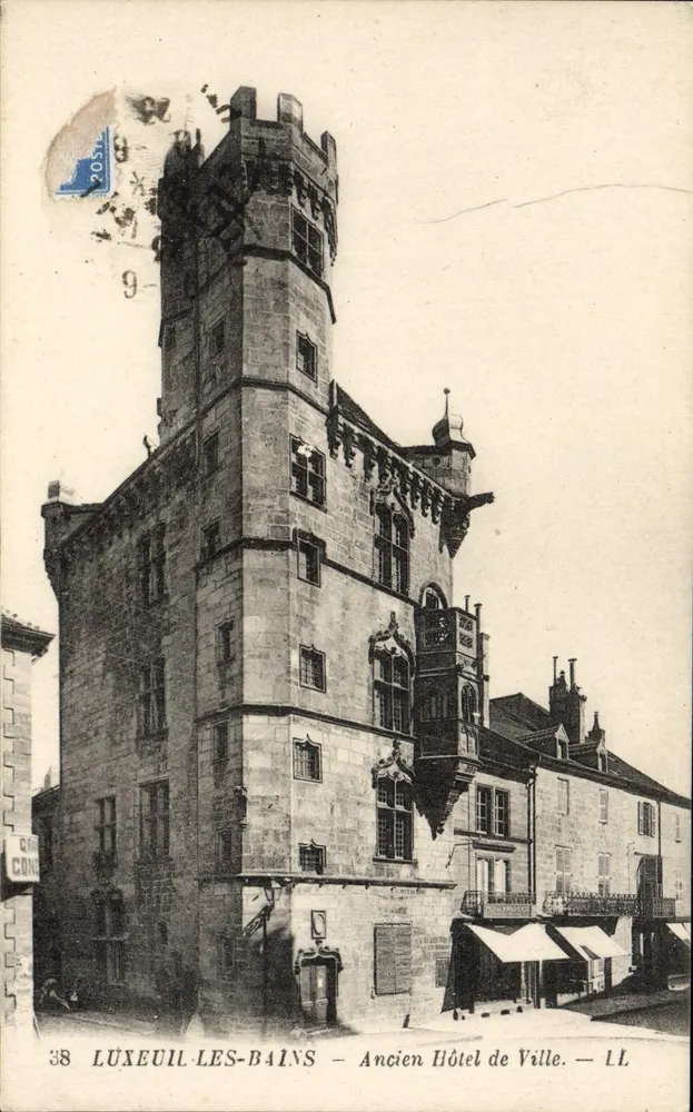LUXEUIL-LES-BAINS — Ehemaliges Rathaus — LL - Vorderseite
