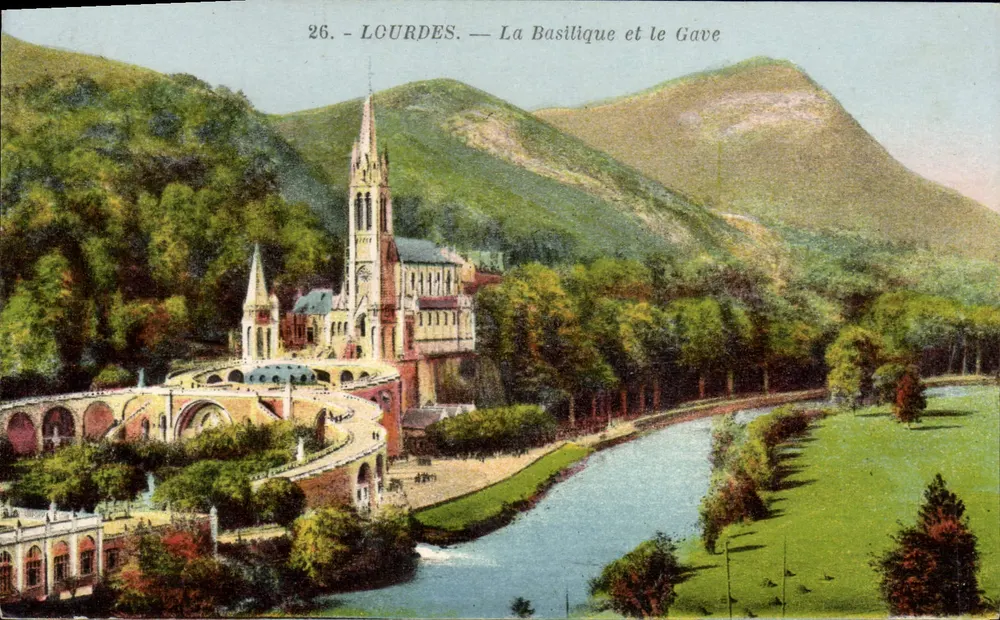 Lourdes — La Basilica e il Gave — Edizione fotografica Quincault - Recto