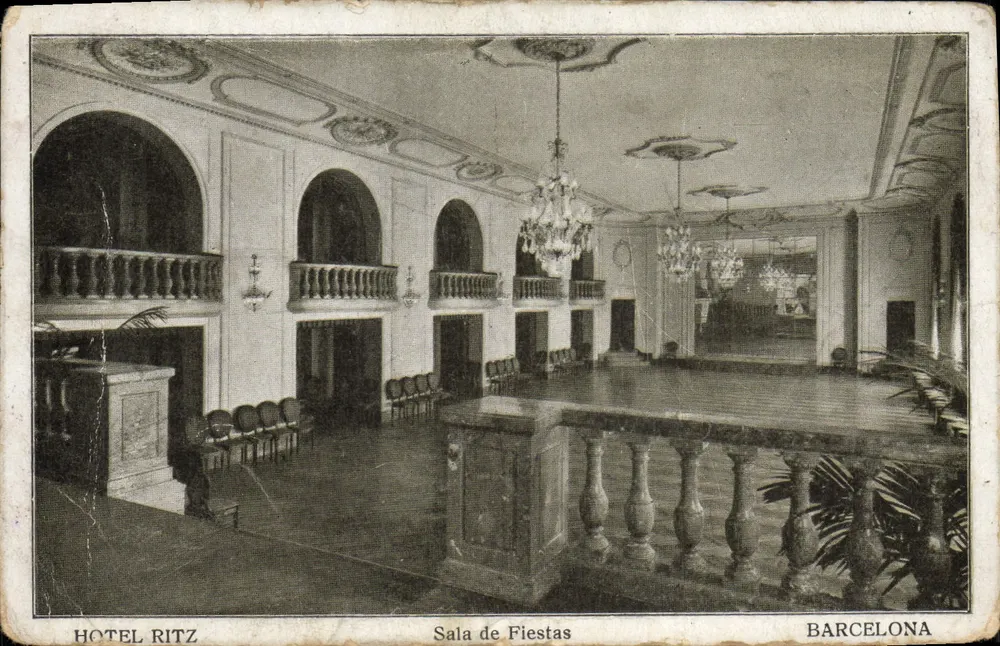 Hotel Ritz — Ballsaal — Barcelona - Vorderseite
