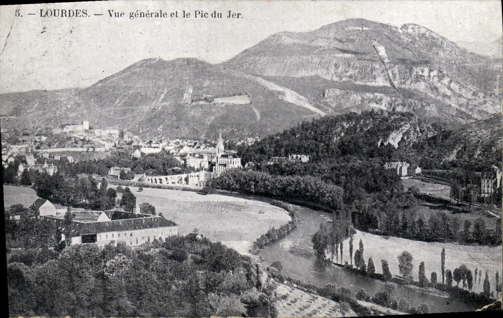 Lourdes — Vista geral e o Pic du Jer — Imprimés - Frente