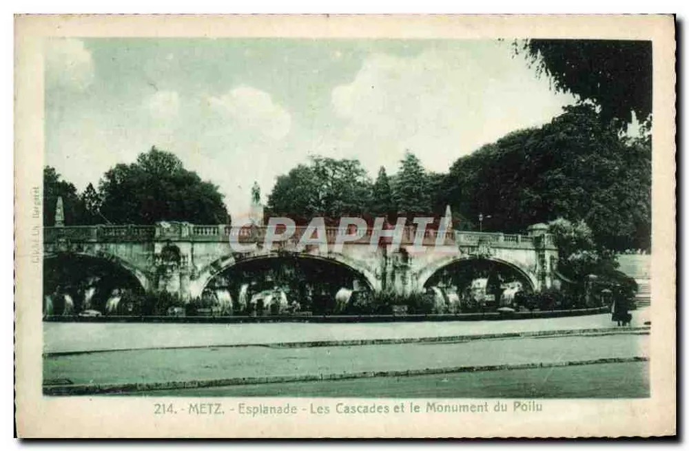 METZ - Esplanade - Die Cascades und das Denkmal des Poilu - Vorderseite