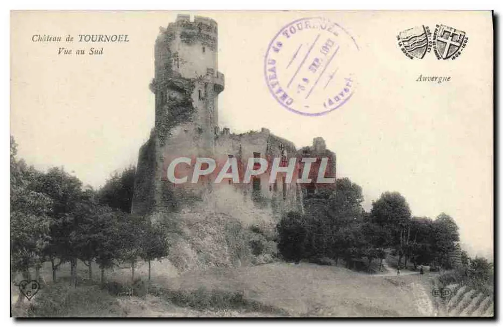 Schloss Tournœl — Blick von Süden — Auvergne - Vorderseite