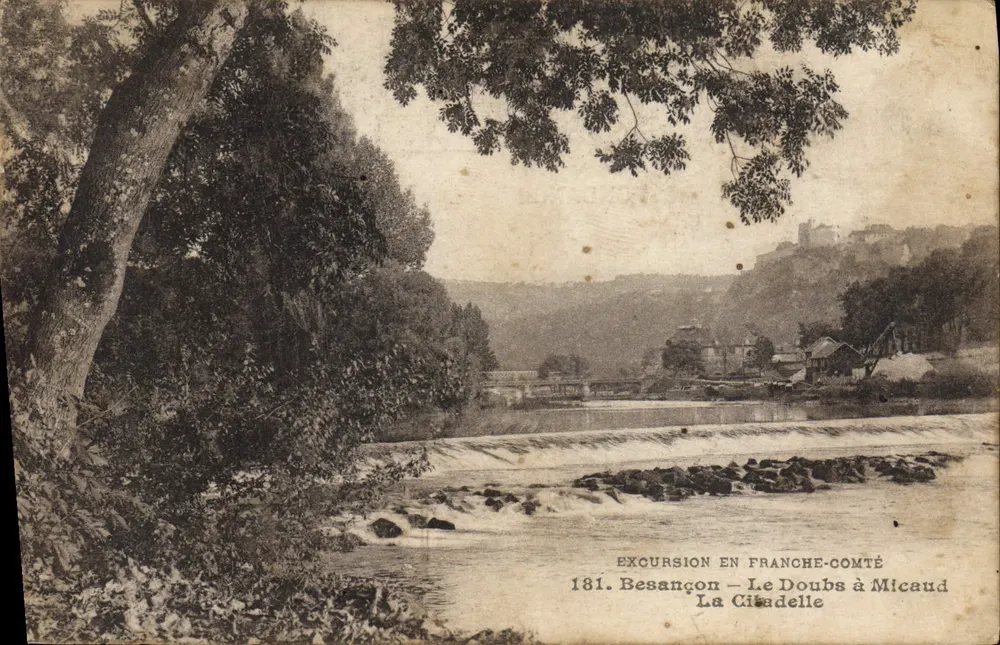 Besançon — O Doubs em Micaud — A Cidadela — Excursão na Franche-Comté — n°181 - Frente