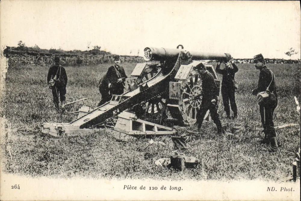 Peça de 120 de longo — Canhão de campanha — ND. Fot. — N° 264 - Frente