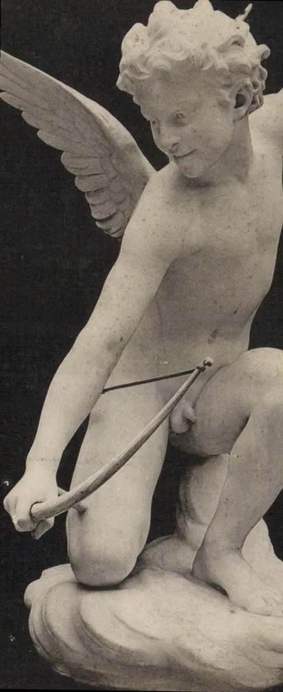 Cupidon alado segurando seu arco — escultura - Frente