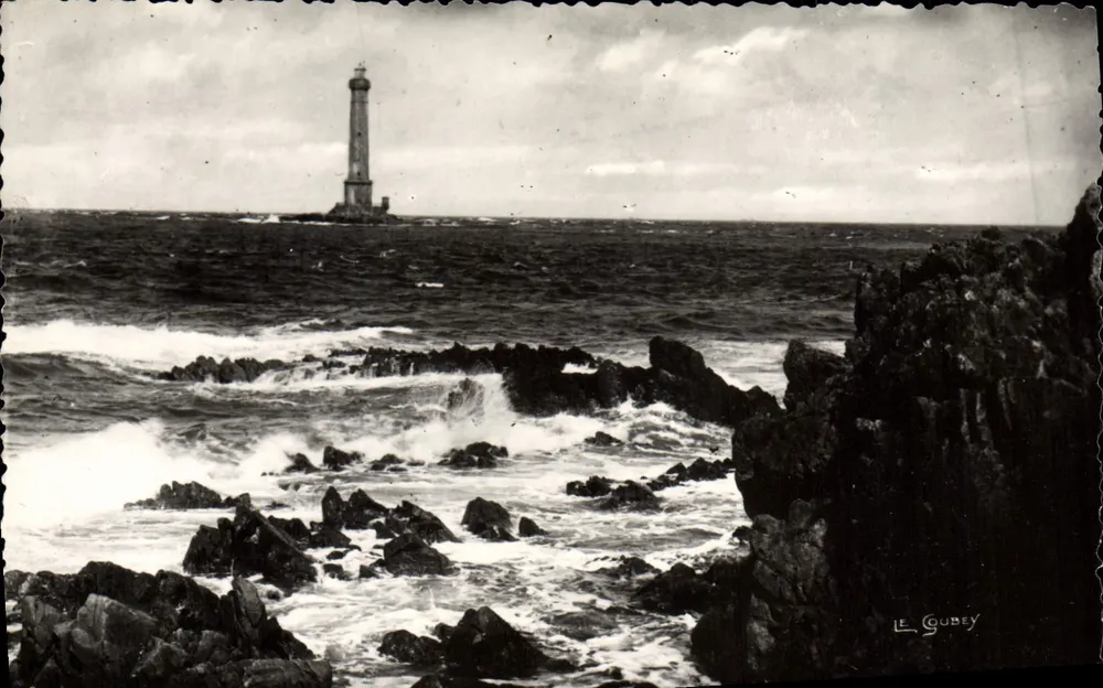 O Farol de Auderville-Goury — A Normandia pitoresca — Editor Le Gubey, St-Pierre-Eglise - Frente