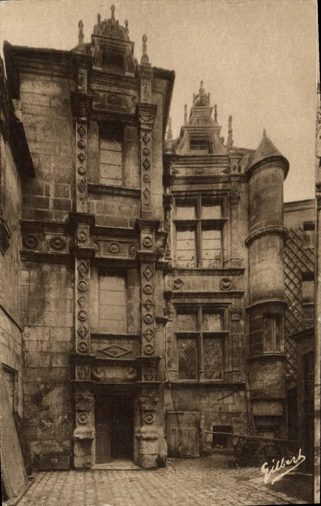 Angoulême — Casa Saint-Simon (século XVI) — Éditions Charentaises d'Art, A. Gilber - Frente