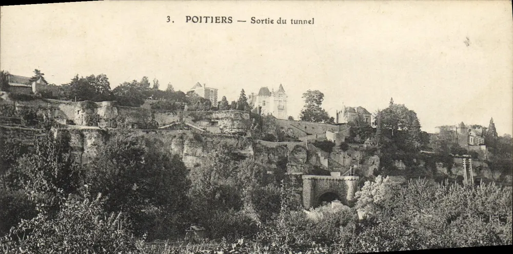 Poitiers — Saída do túnel — Editor não identificado, n° 3 - Frente