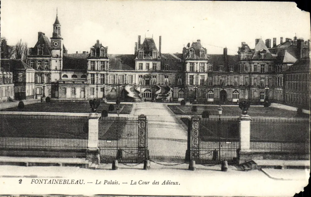 Fontainebleau — Das Schloss — Der Abschiedsplatz. Éditeur : 2 - Vorderseite