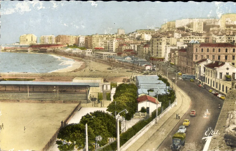 Algérie, Alger — Vue du Stade Marcel Cerdan et de l'Avenue Malakoff — Éditeur Epa - Frente