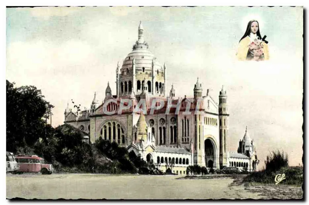 Basilika des Heiligen Herzens von Montmartre — Ansicht von der Avenue — Cap 42, Verlag Lisieux - Vorderseite