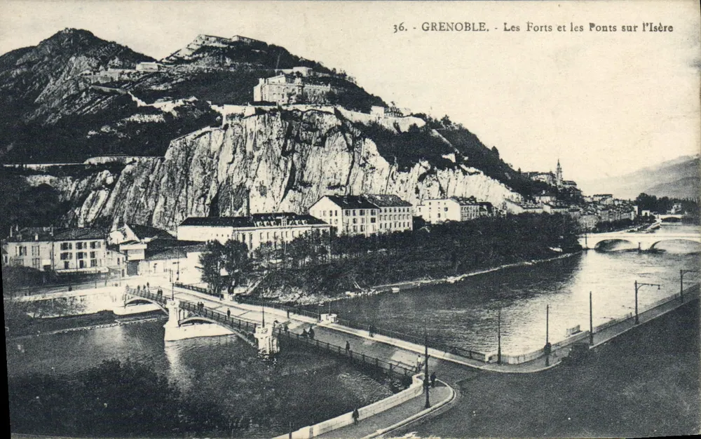Grenoble - Los Fuertes y los Puentes sobre el Isère — Edición M. Boucquet, Grenoble, n°36 - Anverso