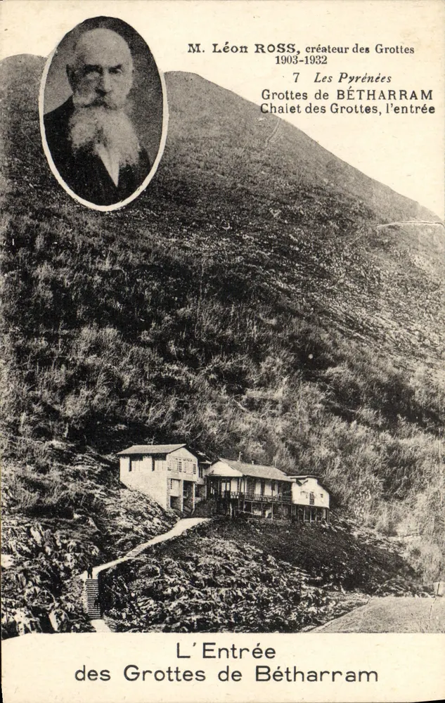Der Eingang zu den Bétharram-Höhlen — M. Léon Ross, Schöpfer der Höhlen, 1903-1932 — Phototypie Hélio-Français - Vorderseite