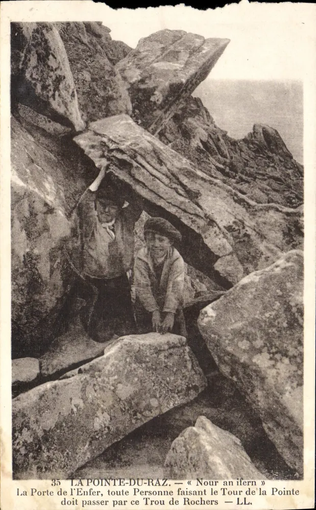 La Pointe-du-Raz — La Porte de l'Enfer — éditeur LL - Vorderseite