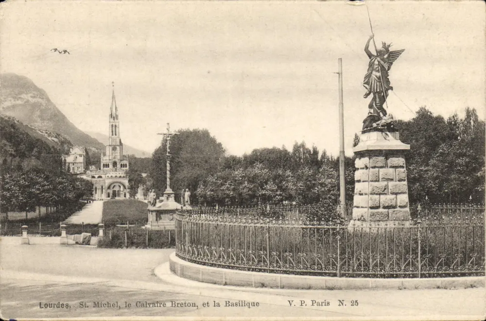 Lourdes. St Michel, der Bretonische Calvaire und die Basilika — V. P. Paris N. 25 - Vorderseite