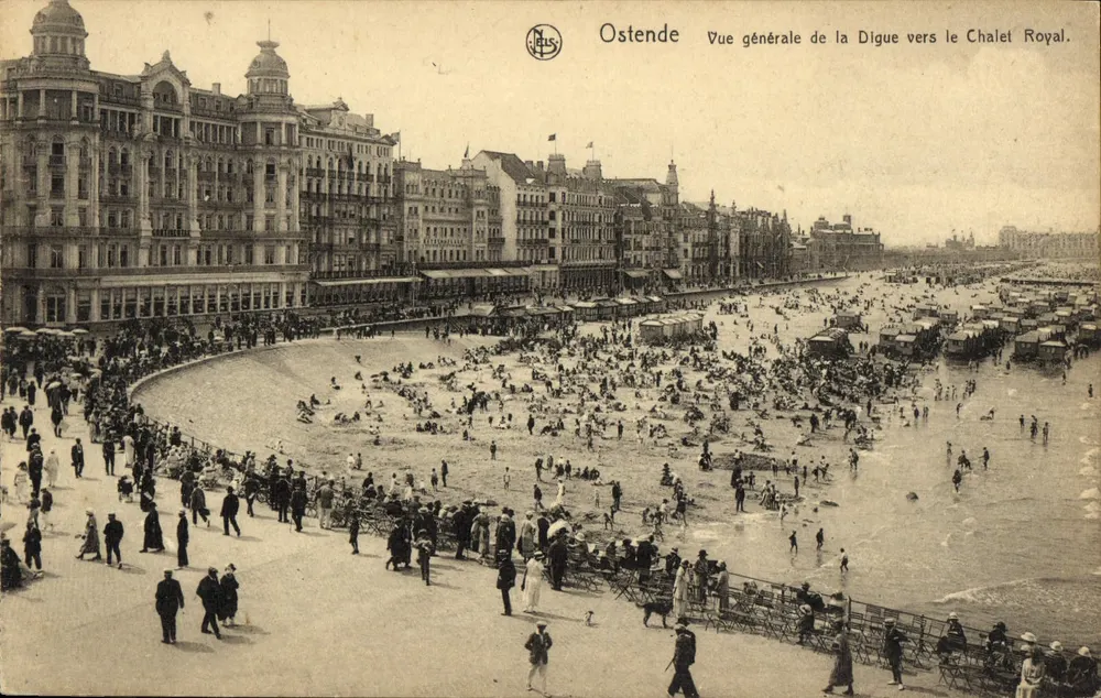 Ostend — Allgemeiner Blick auf die Damm in Richtung des Königlichen Chalets — N. J. BIS - Vorderseite