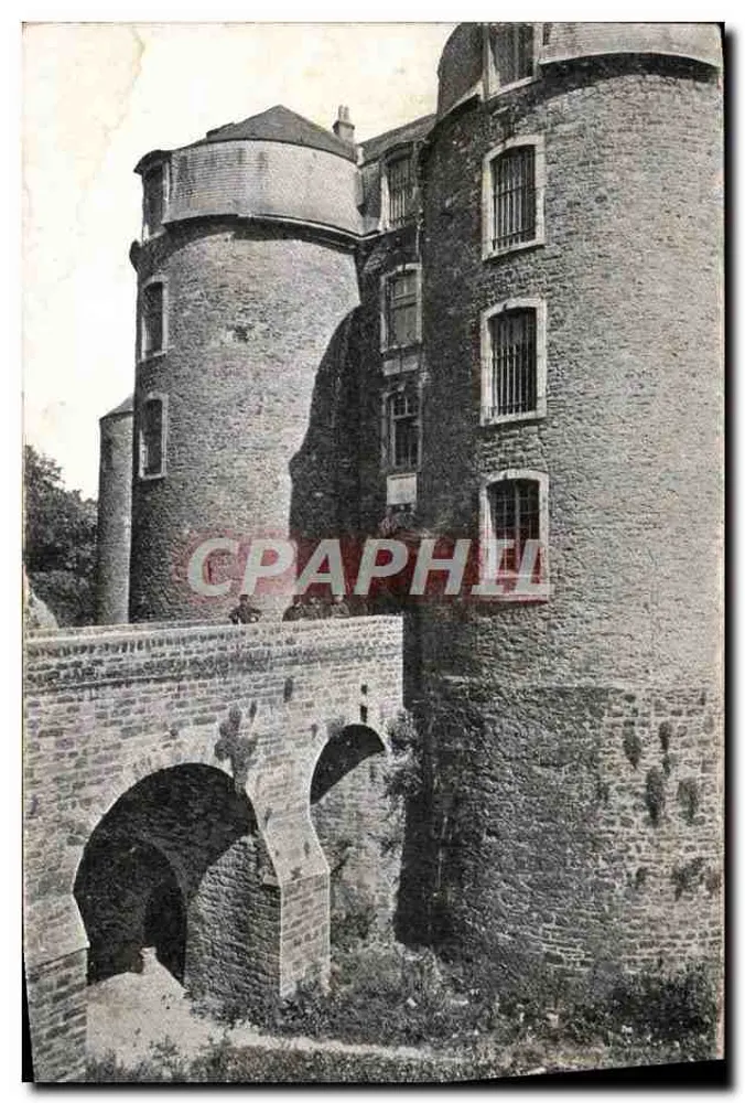 Castelo de Vincennes — vista das torres e do ponte — editor AQUA-PHOTO - Frente