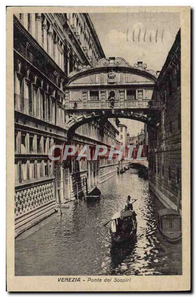 Veneza - Ponte dei Sospiri — vista do canal com gôndola — editor não visível - Frente