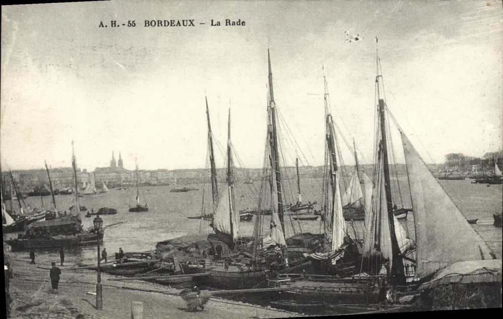 Bordeaux — A Baía — A.H.-55 - Frente