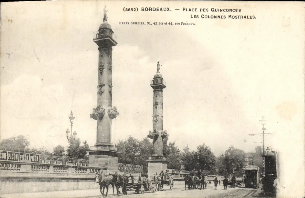 Bordeaux — Place des Quinconces — Les Colonnes Rostrales — Henry Guillier, 31, 42 bis und 44, rue Fonneuve - Vorderseite