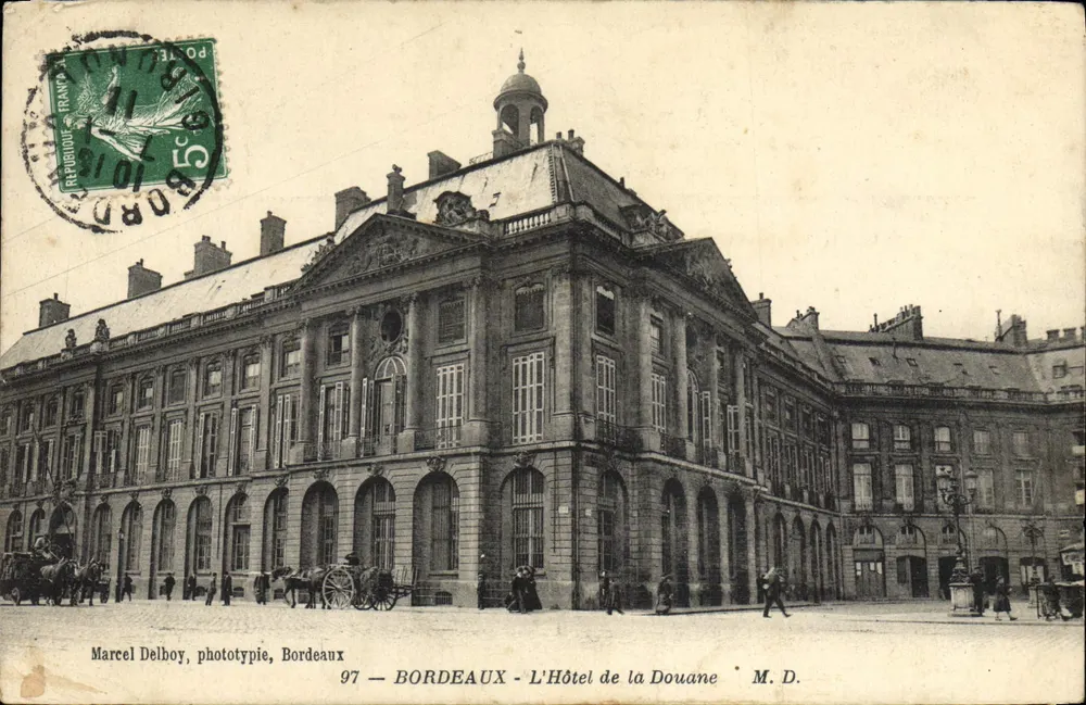 Bordeaux — O Hotel da Alfândega — Marcel Delbouy, fototipia, Bordeaux, n°97 - Frente