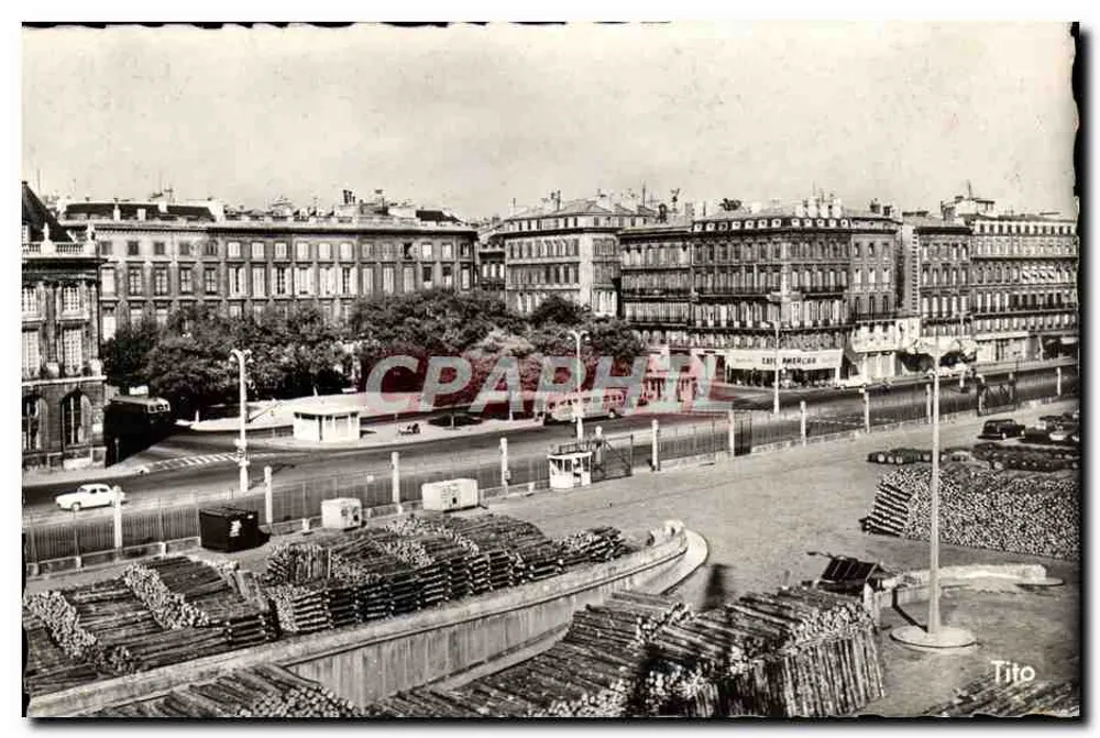Vista da praça Jean-Jaurès em Bordeaux — editor Tito, número de série não visível - Frente