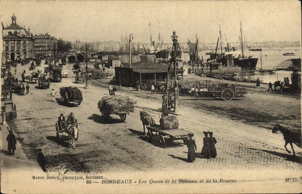 Bordeaux — Los muelles de la Aduana y de la Bolsa — Marcel Delbouy, fototipia, Bordeaux, n°88 - Anverso