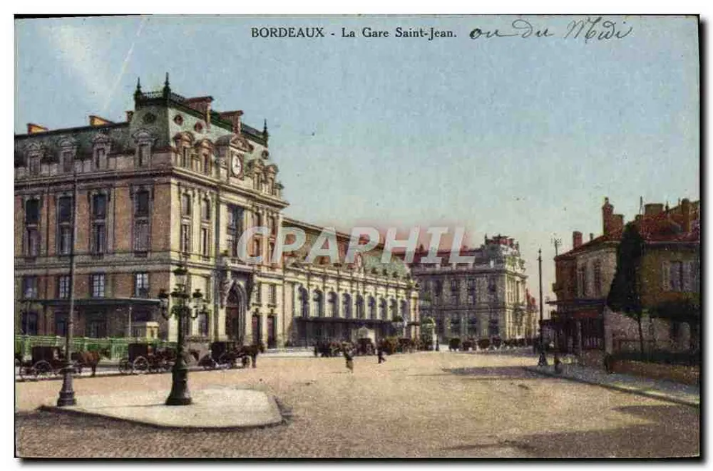 Bordeaux - A Estação Saint-Jean — vista da praça — ou do Mewi - Frente