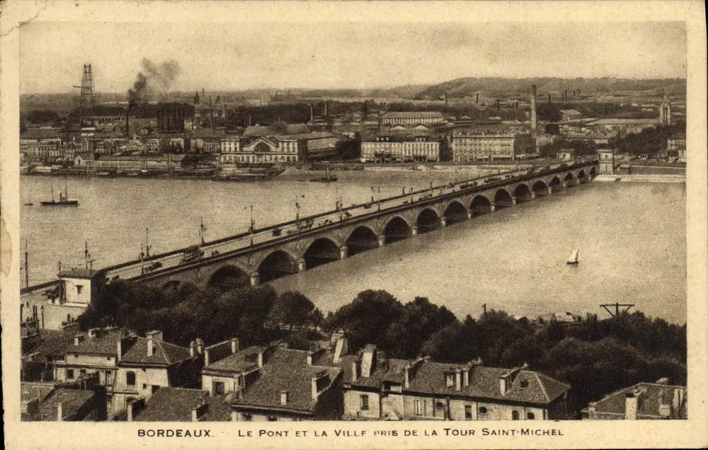 Bordeaux — Der Brücke und die Stadt von der Tour Saint-Michel — Verlag unbekannt - Vorderseite