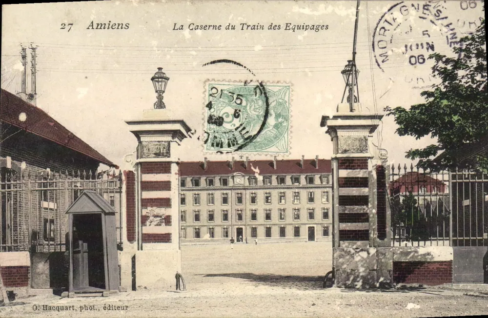 Amiens — La Caserne du Train des Equipages — O. Hacquart, phot. éditeur - Vorderseite