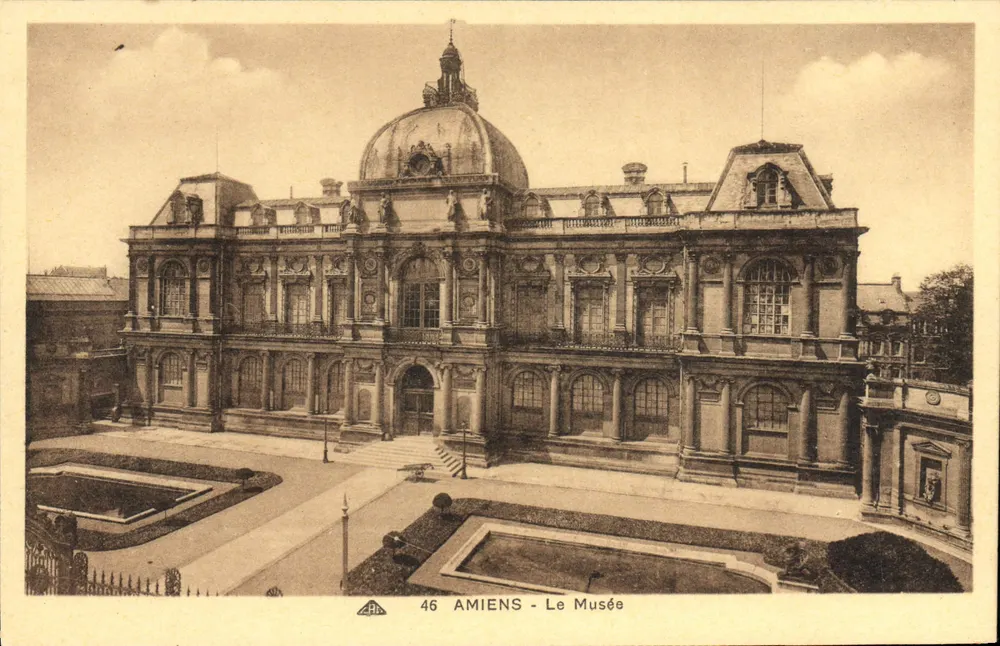 Amiens - O Museu — editor C.° d'Amiens des Arts Décoratifs - Frente