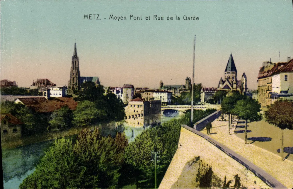 Metz - Mittelbrücke und Straße der Garde — Edition F. C. Leoard - Metz - Vorderseite