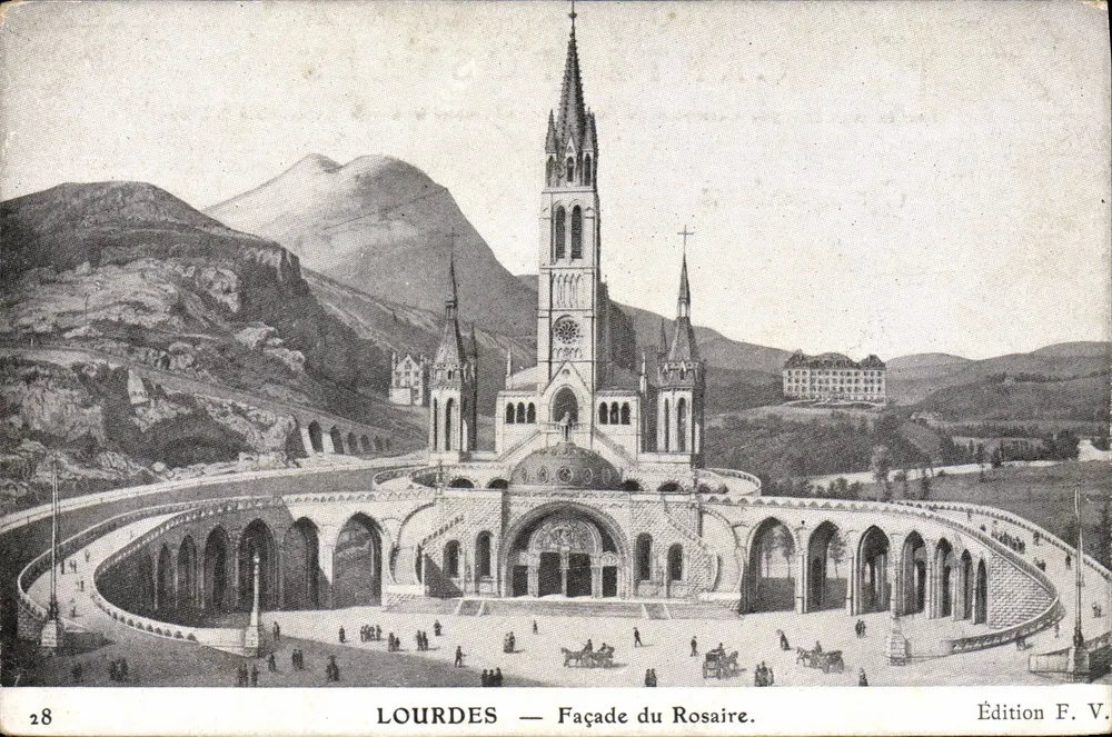 LOURDES — Facha da Rosa de S. Catarina. — Edição F. V. - Frente