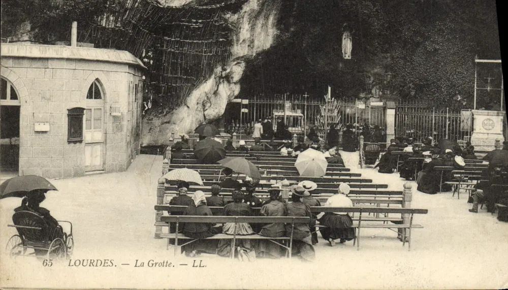 LOURDES — A Gruta — LL. — Editor LL, n° 65 - Frente