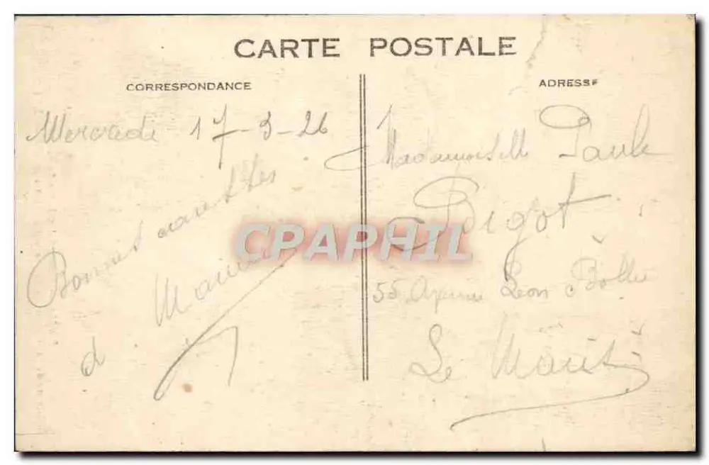 Paris — Statue der Jungfrau aus Holz in der Kirche Saint-Julien-le-Pauvre — Édition Attié - Rückseite