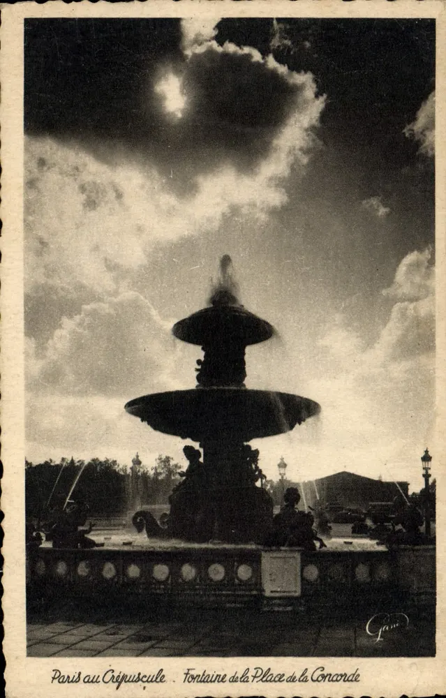 Paris am Abend — Fontaine de la Place de la Concorde — Gan - Vorderseite