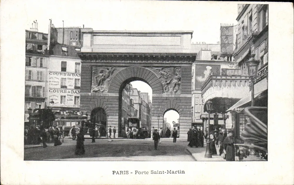 PARIS - Porta Saint-Martin — vista urbana com placas de cursos de dança — editor DUBOIS - Frente