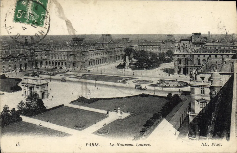 PARIS — O Novo Louvre — ND. Fot. - Frente