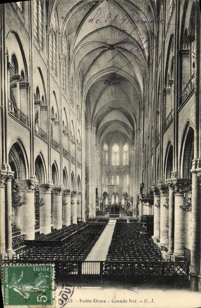 PARIS - Notre-Dame - Grande Nef - G. I. - Frente