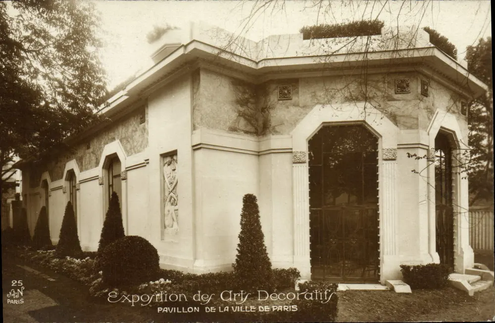 Pavillon der Stadt Paris — Ausstellung der Dekorativen Künste — Verlag AAN, Nr. 25 - Vorderseite