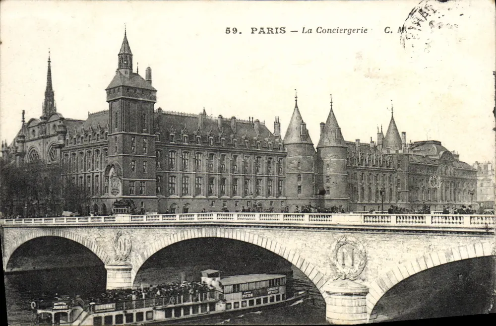 Paris — A Conciergerie — C. M. 59 - Frente