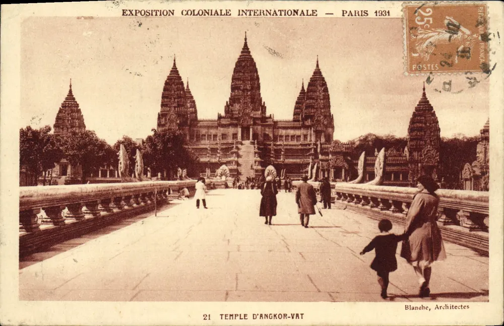 Tempel von Angkor Wat — Internationale Kolonialausstellung — Paris 1934 — Blanshe, Architekten - Vorderseite