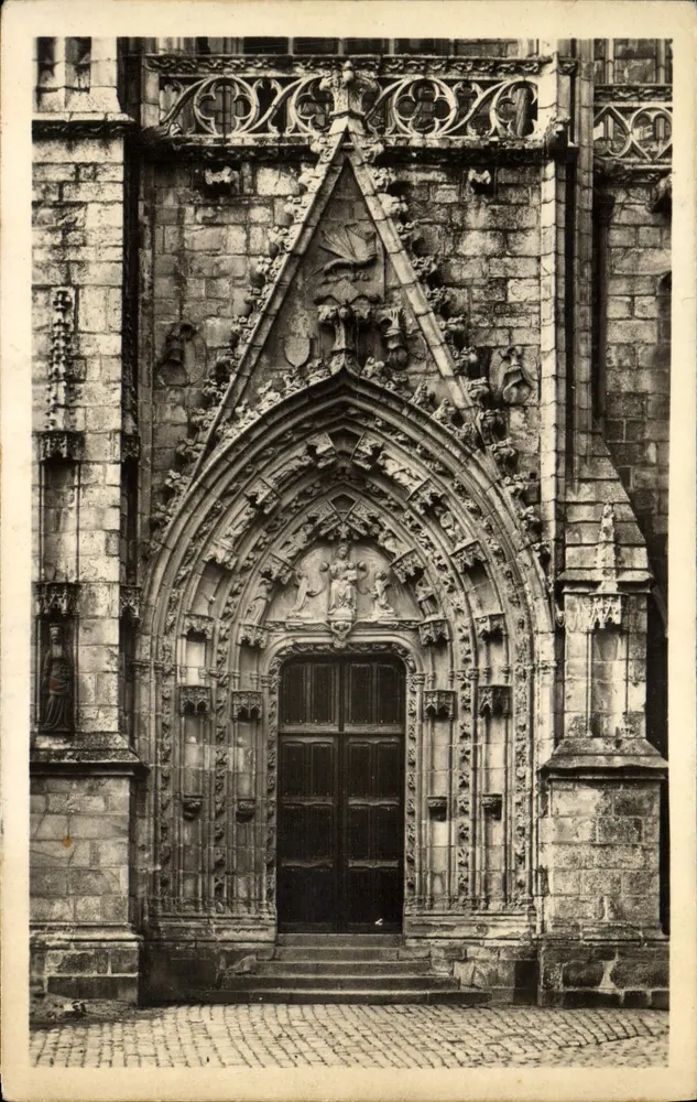 Pórtico de Santa Catarina — Catedral de Quimper — Editor: Quimper - Frente