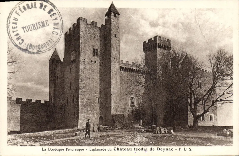 Festung Beynac — Dordogne — P.D.S. - Vorderseite