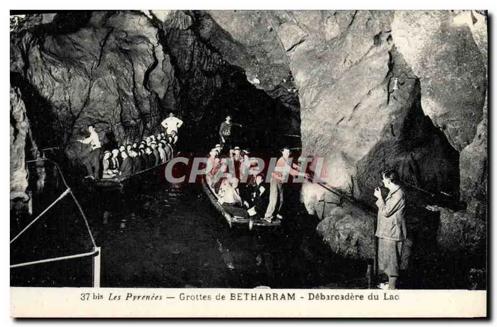 बेथार्राम की गुफाएं — लेक के डेबार्केशन — पायरीनीज़ - आगे