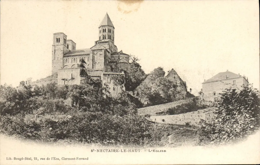 Saint-Nectaire-le-Haut — Widok na kościoł — Lib. Bougé-Béal, rue de l'Écu, Clermont-Ferrand - Awers