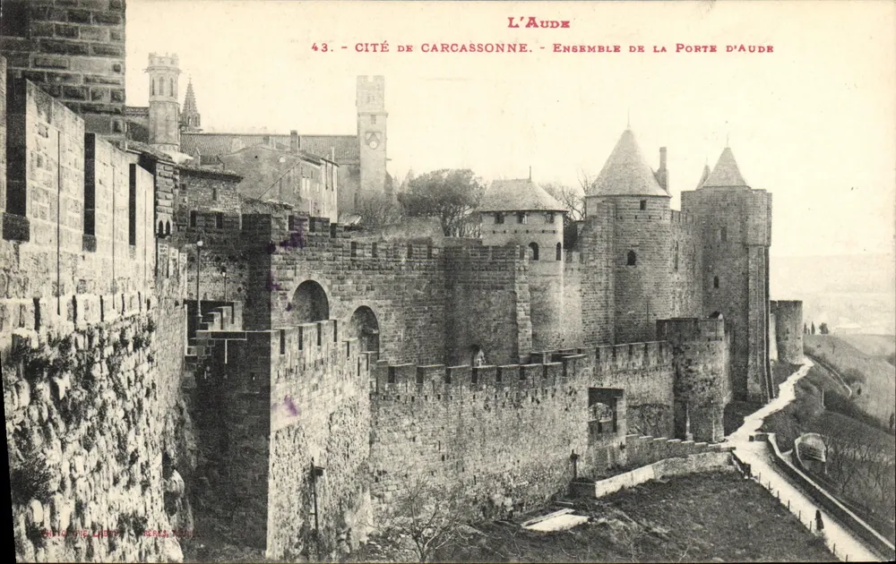 Cité de Carcassonne — Conjunto de la Puerta d'Aude — L'Aude, n°43 - Anverso